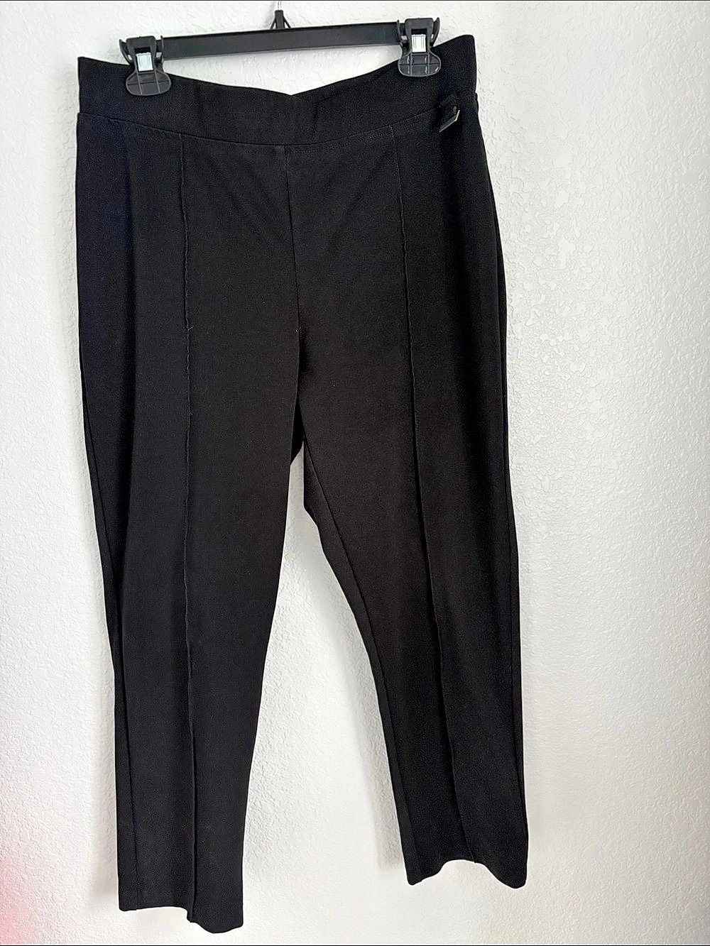 ava & grace Black Skinny Pants Size Large Like New
